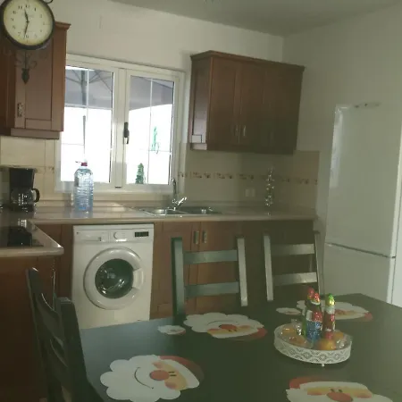 Holiday home De 1 *